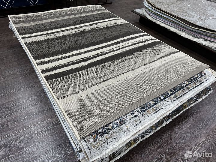Ковер безворсовый 1.6х2.3