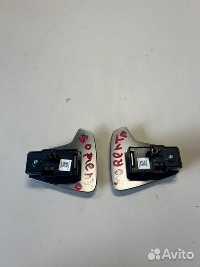 Подрулевые лепестки Kia Sorento UM D4HB