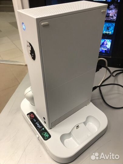 Xbox series s 512 + 50 игр