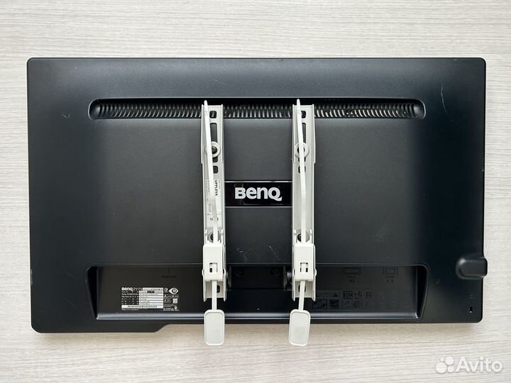 Монитор BenQ ET-0027-B