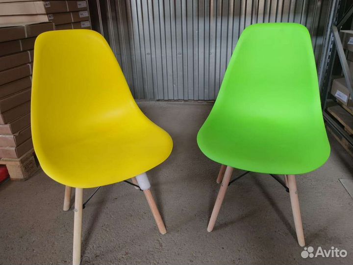 Стул кухонный eames в наличии