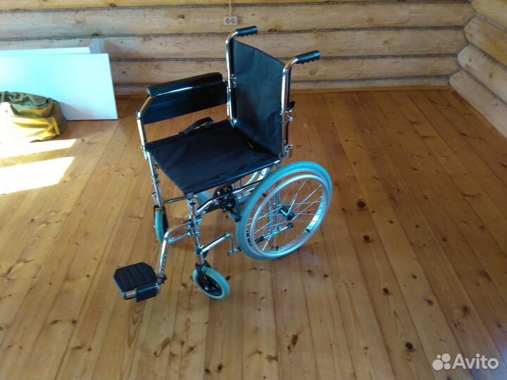 Межкомнатная инвалидная коляска