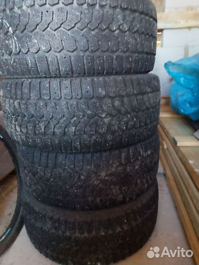 Yokohama Ice Guard IG10 245/45 R19 102Q