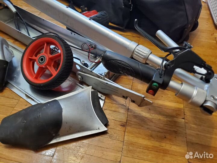 Запчасти для электросамоката/аммортизаторы-маятник