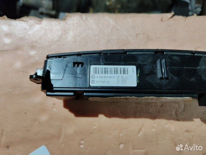 Кнопка Mercedes Ml W164 OM642.940 2007