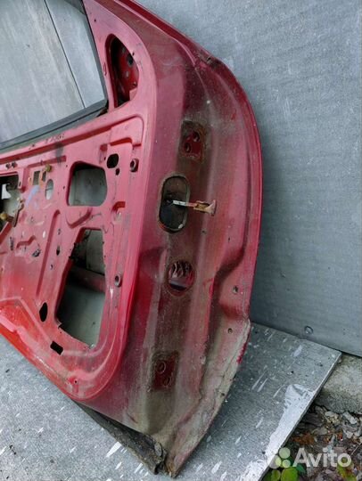 Левая дверь Pontiac Grand AM 1992-19978