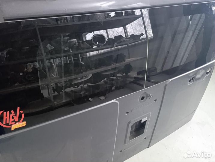 Стекло двери багажника Hummer H3