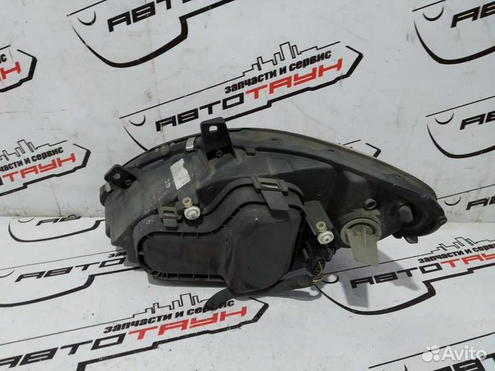 Фара mercedes viano vito W639 галоген правая 1 мод