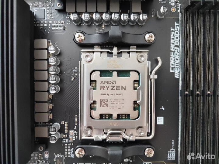 Комплект MSI PRO B650-S wifi+R5 7600Х+32 Гб