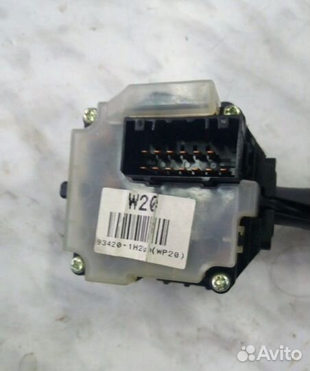 Подрулевой переключатель правый Kia Ceed 1