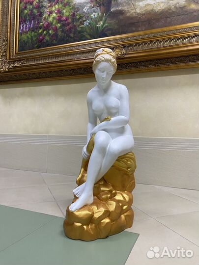 Статуя из гипса