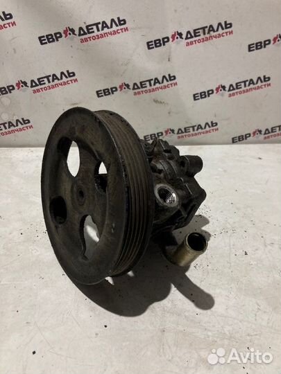 Насос гидроусилителя руля Mitsubishi Lancer 9