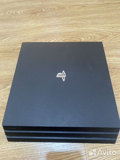 Sony PS4 pro 1tb