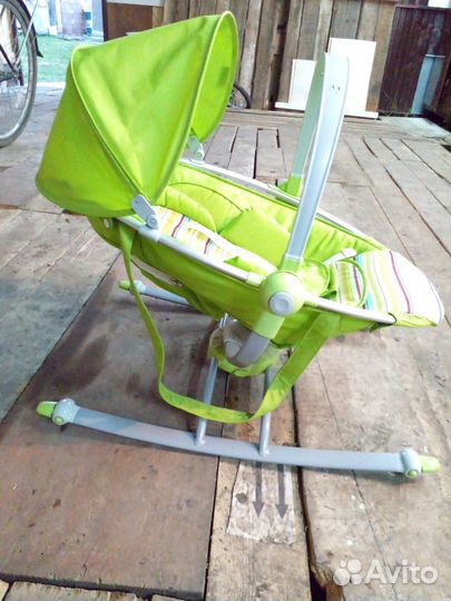 Шезлонг детский