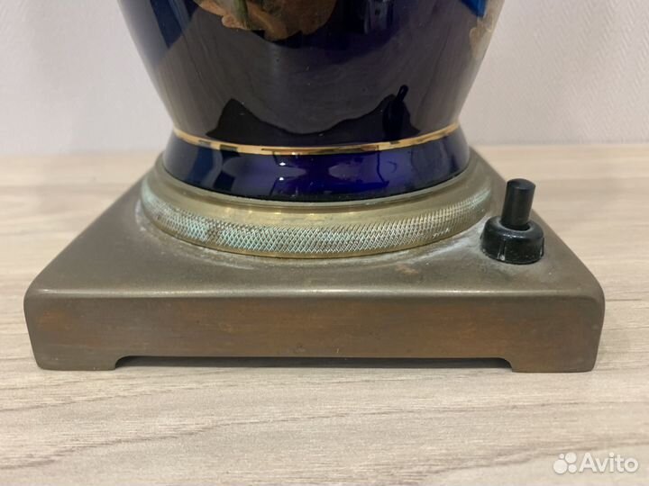 Основание для старинной лампы