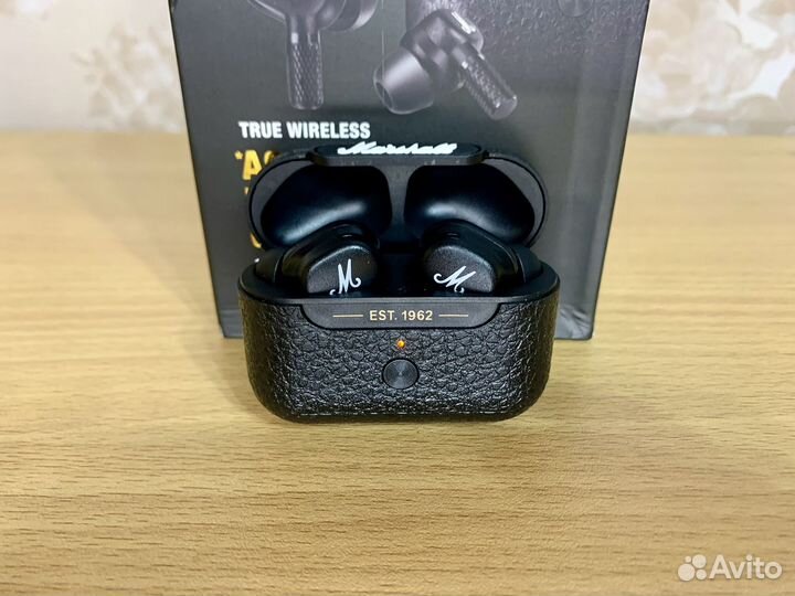 Наушники Marshall Motif