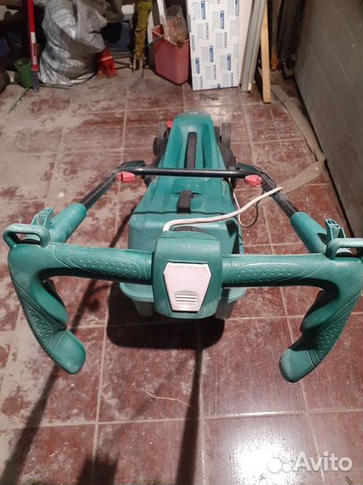 Газонокосилка электрическая bosch