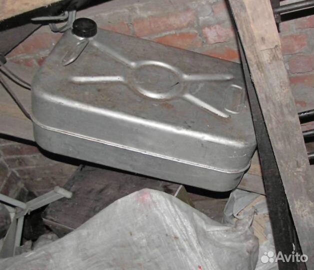 Баки из нержавейки, фляги, канистры и кастрюли