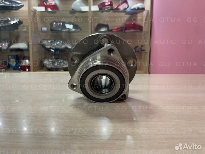 Передняя ступица в сборе Skoda Octavia 2013-2020