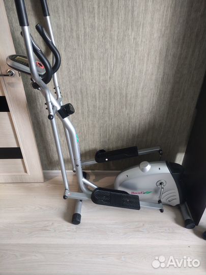 Продам эллиптический тренажер