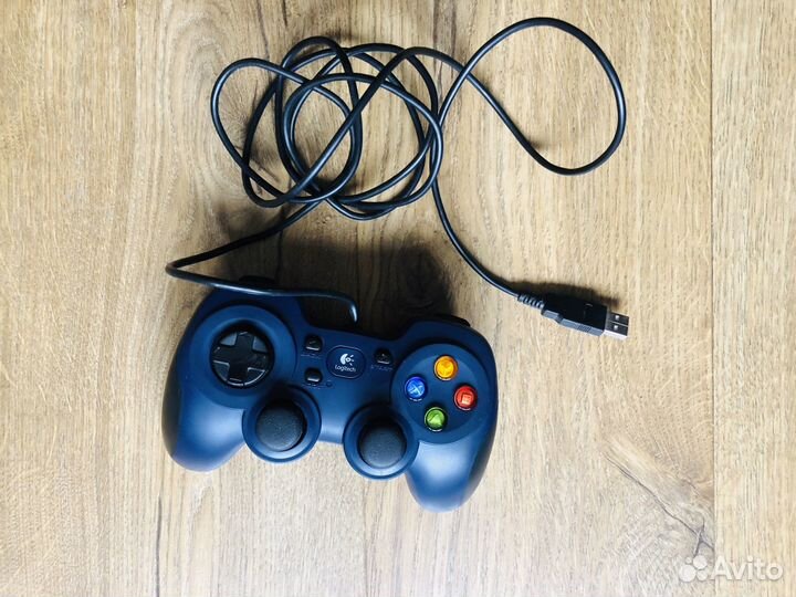 Джостик Logitech Gamepad F310