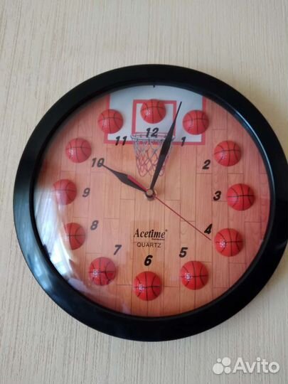 Часы настенные
