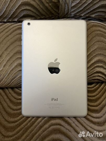 Планшет apple iPad mini 16gb