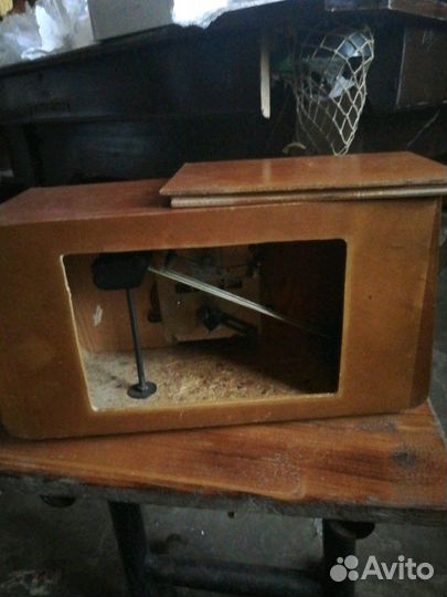 Настольные часы очз