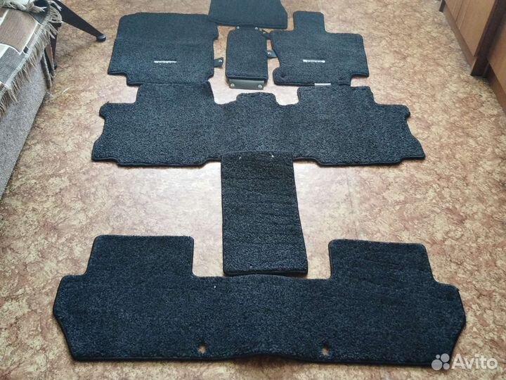 Автомобильные коврики