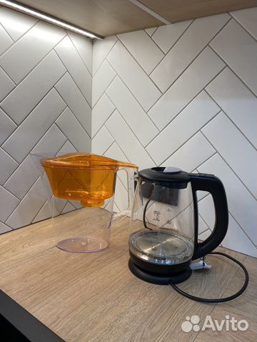 Фильтр кувшин для воды барьер оранжевый 1,5 л