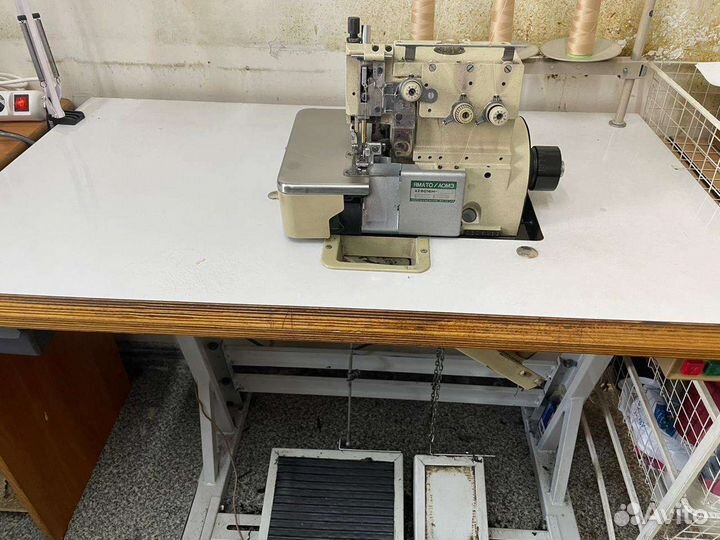 Краеобметочная машинка. Оверлок