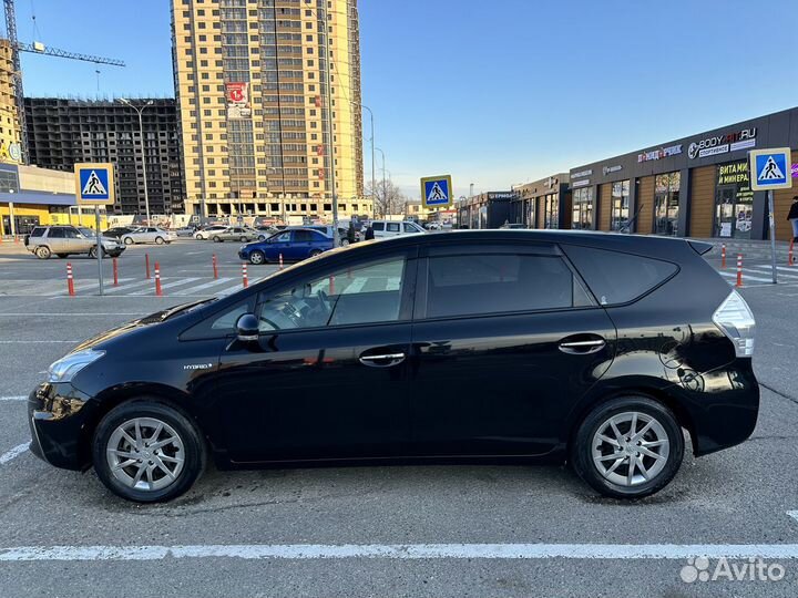 Toyota Prius Alpha 1.8 CVT, 2014, 132 280 км