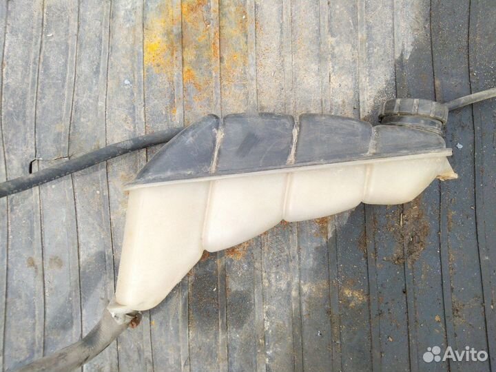 Бачок расширительный Mercedes Benz E Class W210