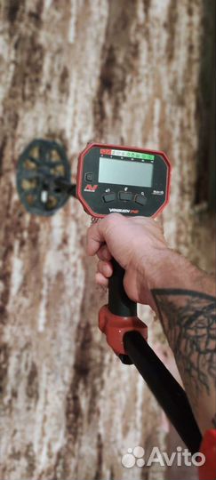 Металлоискатель minelab