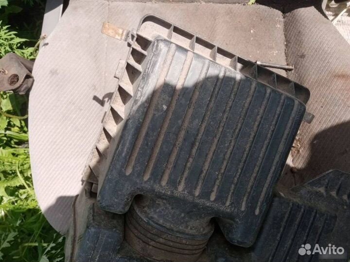 Корпус воздушного фильтра Honda Cr-V 2001