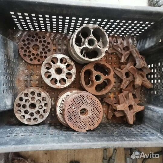Ножи и решотки дляпроизводственной мясорубпки