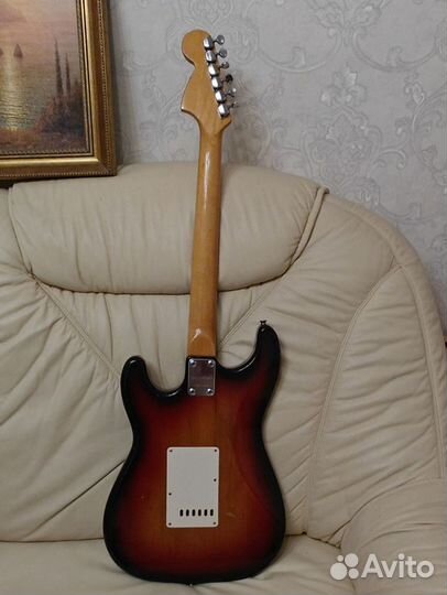 Электрогитара Greco Stratocaster Sunburst