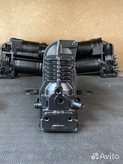 Компрессор Mercedes W221 W216