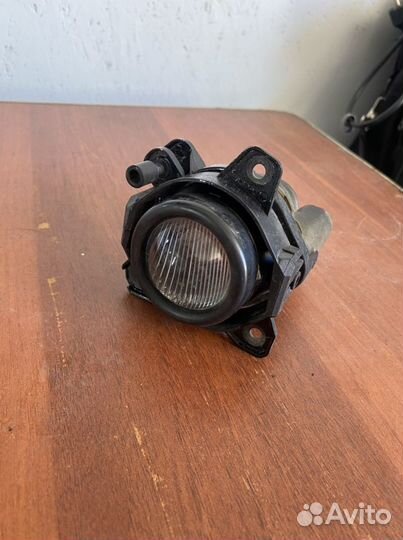 Противатуманка Opel Astra J 2013