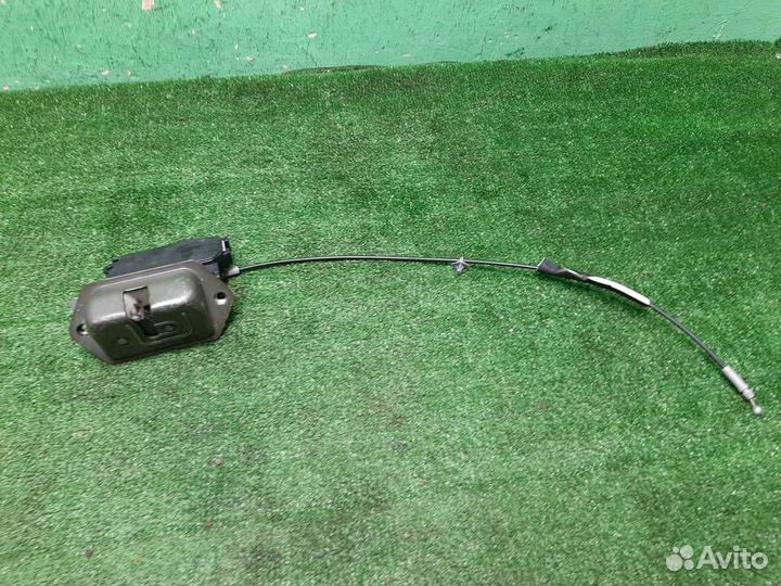 Замок крышки багажника Subaru Forester SG/S11 2003