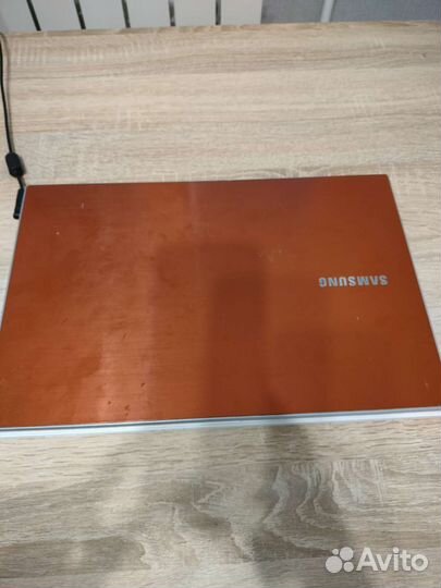 Ноутбук samsung np300v5a
