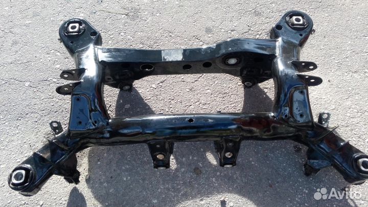 Балка задняя BMW E90, E91, E92, E93, E87, E81, E82