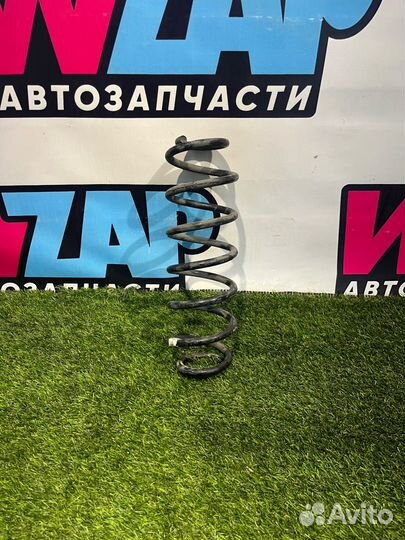 Пружина задняя Volkswagen Jetta 7 2019 5Q0511121AE