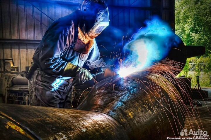Электрогазосварщик накс / Вахта