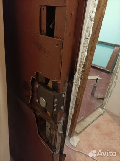 Дверь входная железная бу