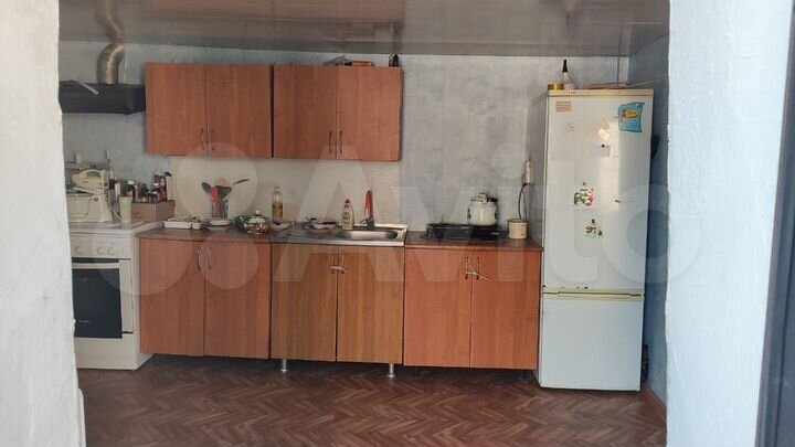 Дом 1020 м² на участке 30 сот.