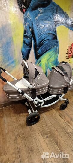 Коляска для двойняшек