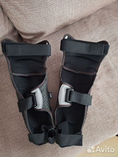 Мотозащита наколенники