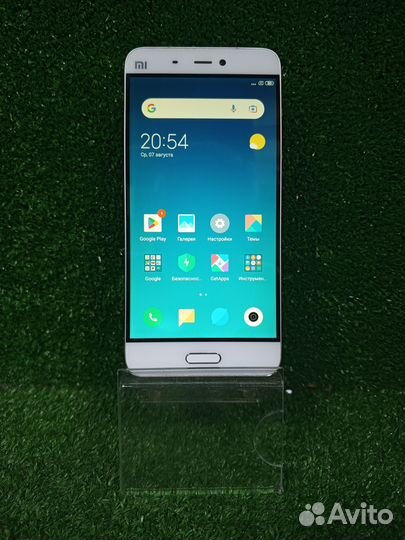 Xiaomi Mi 5, 3/64 ГБ