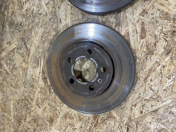 Диск тормозной передний Skoda Fabia 2 00-21